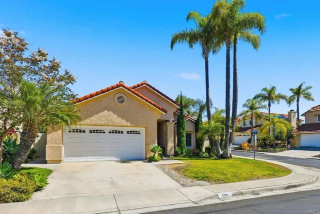 1701 Crystal Ridge Way, Vista, CA 92081