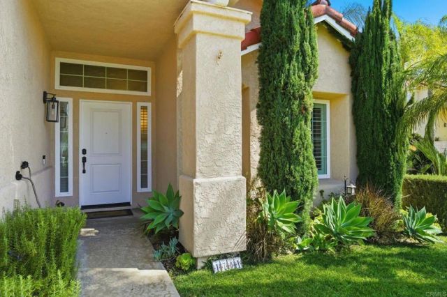 1701 Crystal Ridge Way, Vista, CA 92081