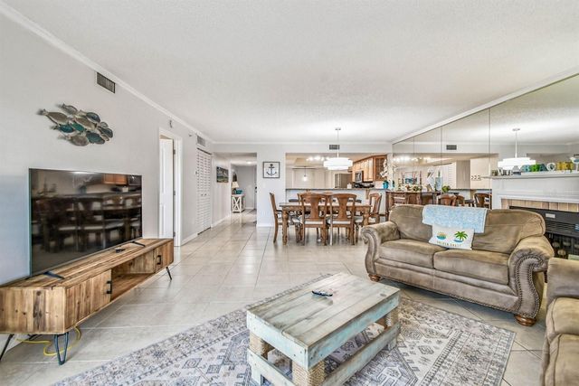 18400 GULF BOULEVARD 1301, Indian Shores, FL 33785