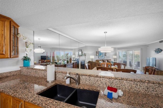 18400 GULF BOULEVARD 1301, Indian Shores, FL 33785