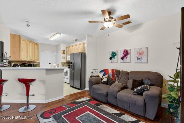 785 OAKLEAF PLANTATION Parkway 1412, Orange Park, FL 32065