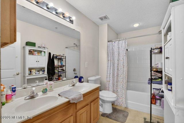 785 OAKLEAF PLANTATION Parkway 1412, Orange Park, FL 32065