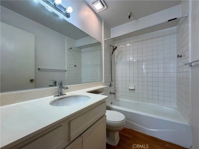 987 E Del Mar Boulevard 5, Pasadena, CA 91106