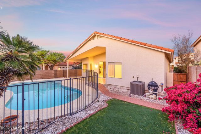 5540 N Weeping Rock Drive, Tucson, AZ 85750