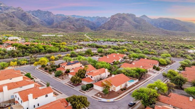 5540 N Weeping Rock Drive, Tucson, AZ 85750