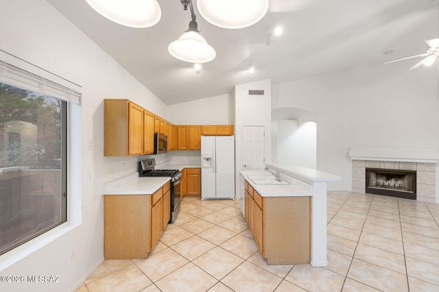 5540 N Weeping Rock Drive, Tucson, AZ 85750