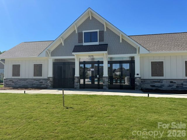 7001 Bil-Mar Drive, Harrisburg, NC 28075