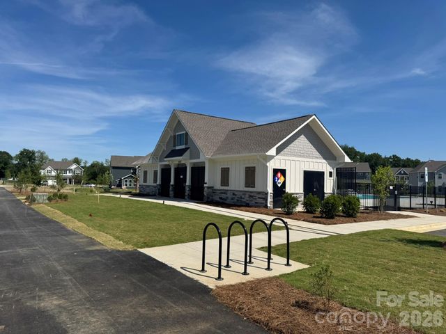 7001 Bil-Mar Drive, Harrisburg, NC 28075