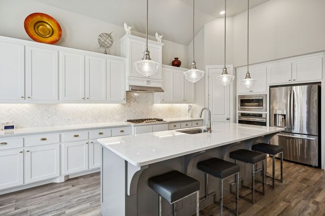 950 Gentle Knoll Lane, Prosper, TX 75078