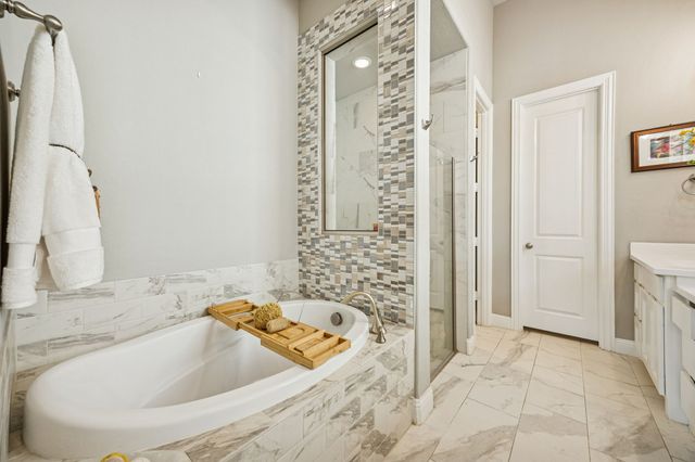 950 Gentle Knoll Lane, Prosper, TX 75078