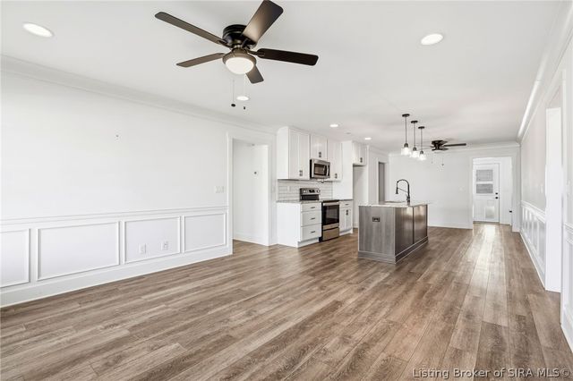 7201 Sunnybrook, Charlestown, IN 47111