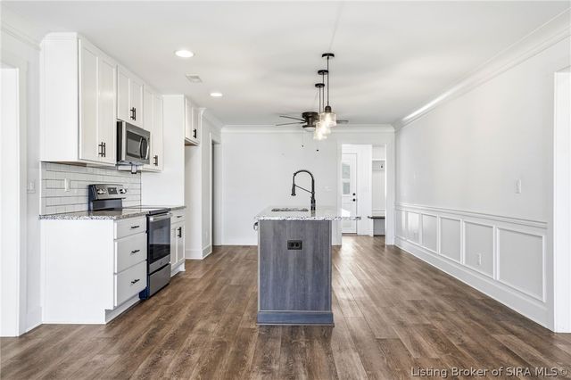 7201 Sunnybrook, Charlestown, IN 47111