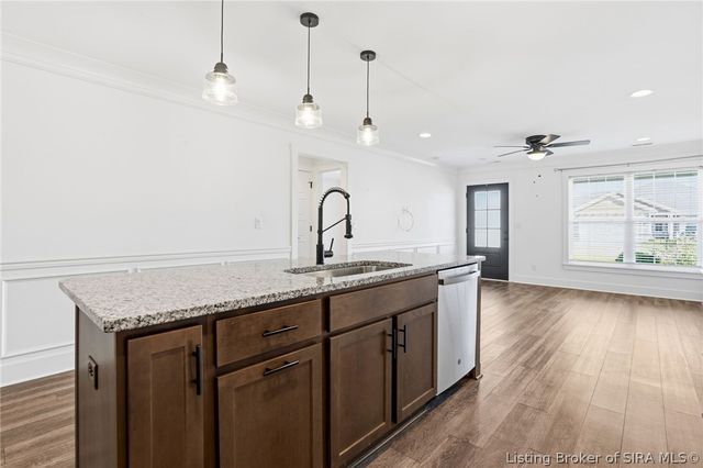 7201 Sunnybrook, Charlestown, IN 47111