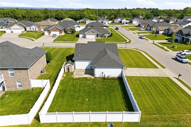 7201 Sunnybrook, Charlestown, IN 47111