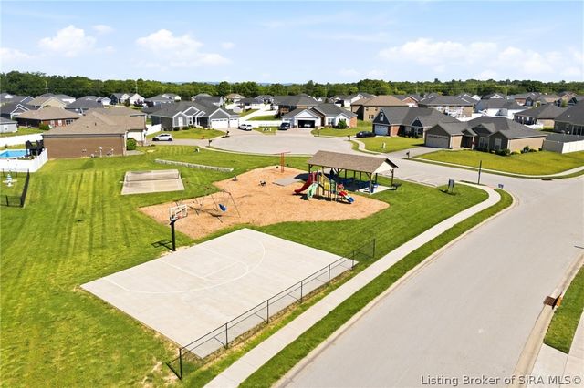 7201 Sunnybrook, Charlestown, IN 47111
