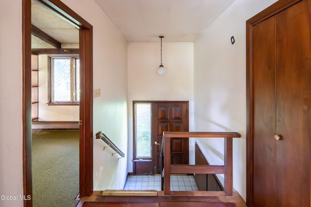 40 Rutkiewicz Road, Coeymans, NY 12143