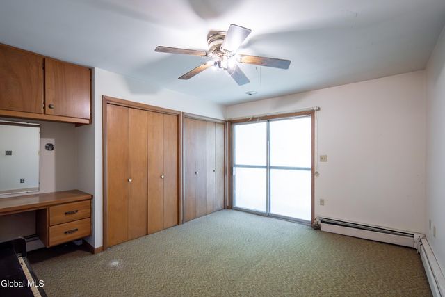 40 Rutkiewicz Road, Coeymans, NY 12143