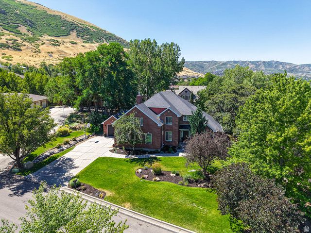 1894 E BEAR CREEK DR, Draper, UT 84020