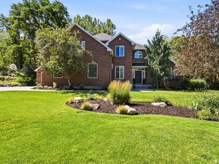 1894 E BEAR CREEK DR, Draper, UT 84020