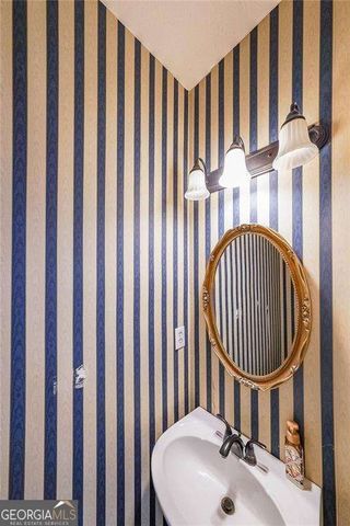 2553 Summit Cove Drive, Duluth, GA 30097