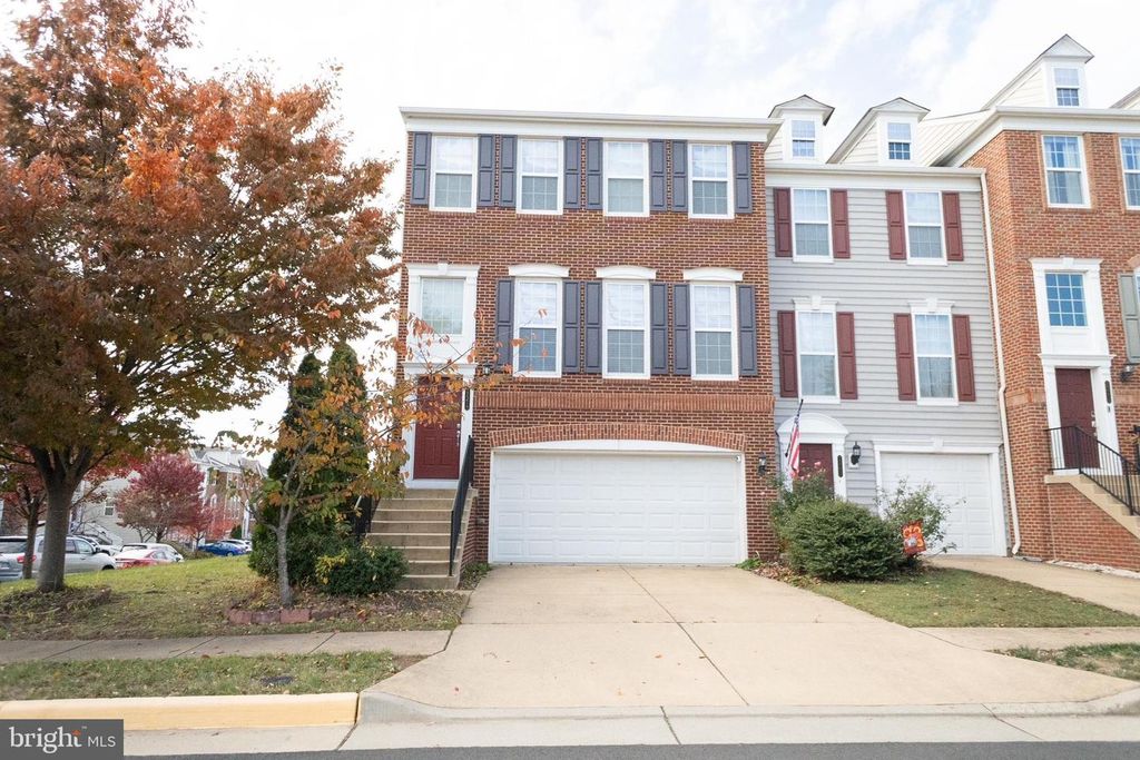 22279 RAMPSBECK TER, Ashburn, VA 20148