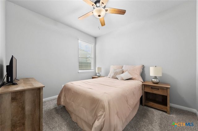 222 Boatright Boulevard, Jarrell, TX 76537