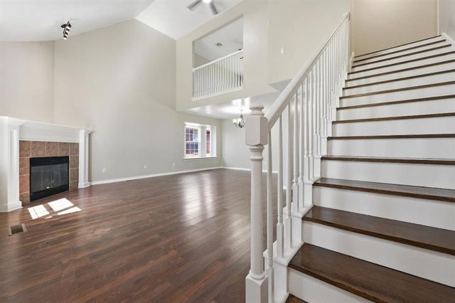 11613 SW 11th Street, Yukon, OK 73099