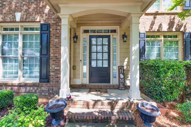 1584 Heartland Path, Hoschton, GA 30548