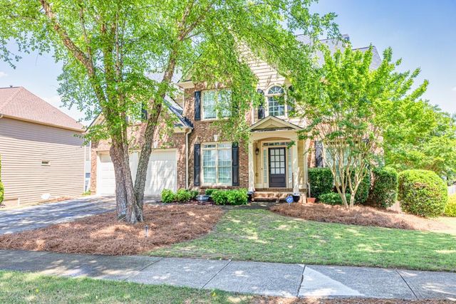 1584 Heartland Path, Hoschton, GA 30548