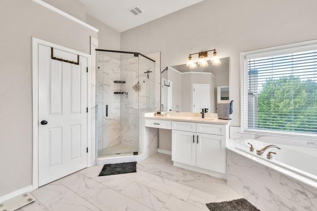 1584 Heartland Path, Hoschton, GA 30548
