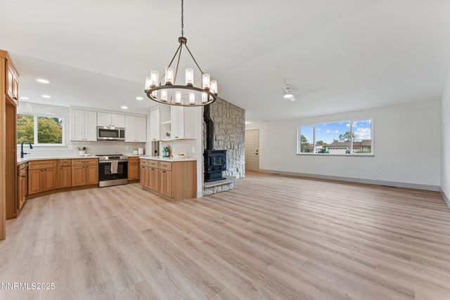 85 E Sky Ranch, Sparks, NV 89441