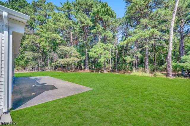 47 Doral Dr, Toms River Township, NJ 08757
