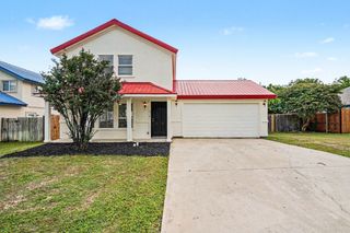 416 S Madison Place, Ponder, TX 76259