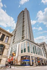 130 N Garland Court 1411, Chicago, IL 60602