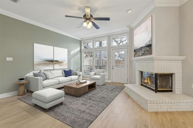 7600 Chestnut Drive, North Richland Hills, TX 76182