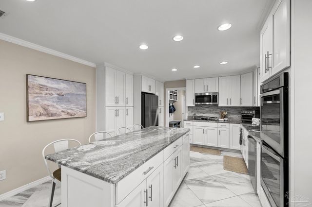 3 Bow String Cir, Pensacola, FL 32507