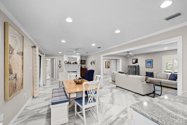 3 Bow String Cir, Pensacola, FL 32507