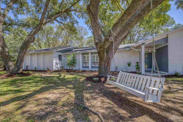 3 Bow String Cir, Pensacola, FL 32507
