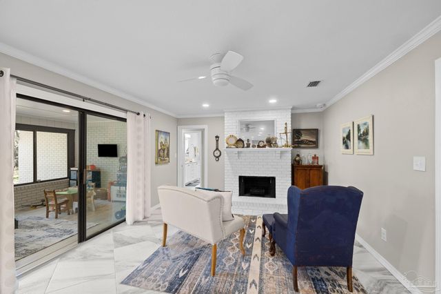 3 Bow String Cir, Pensacola, FL 32507