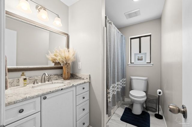 3 Bow String Cir, Pensacola, FL 32507