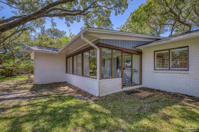 3 Bow String Cir, Pensacola, FL 32507