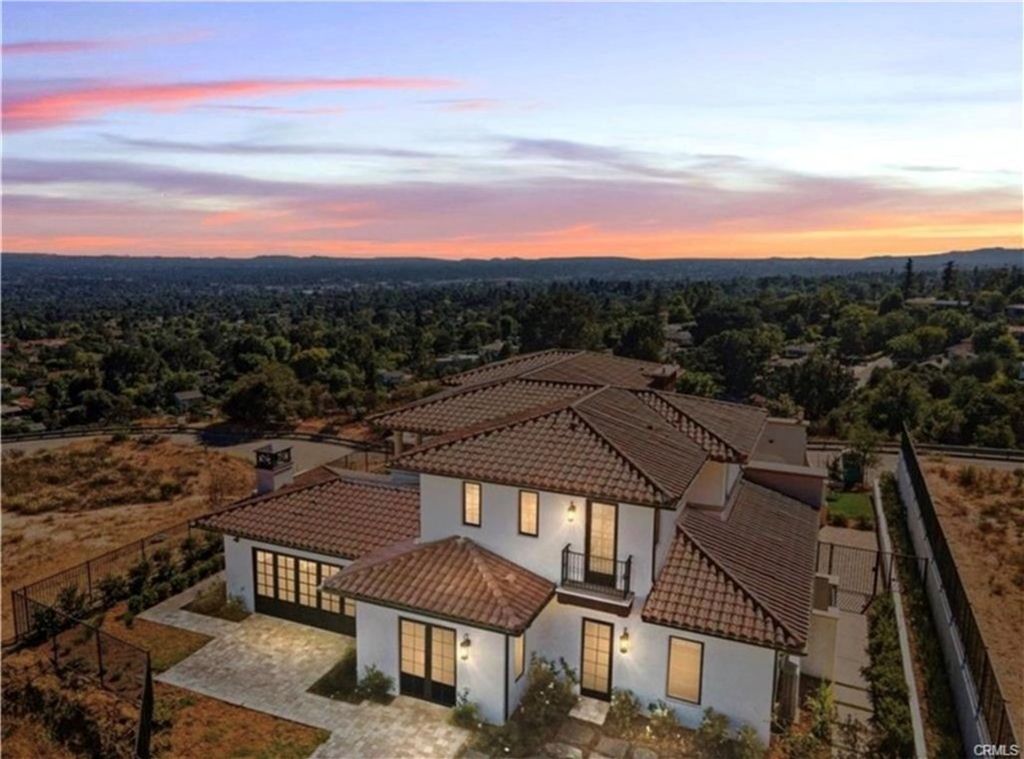 9 Nathaniel Terrace, Sierra Madre, CA 91024