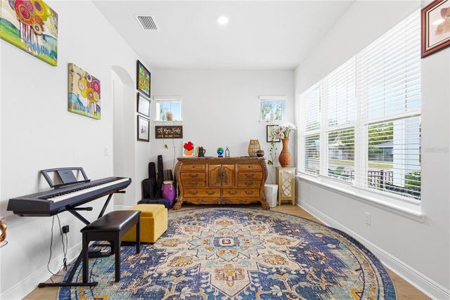 1936 W NASSAU STREET, Tampa, FL 33607