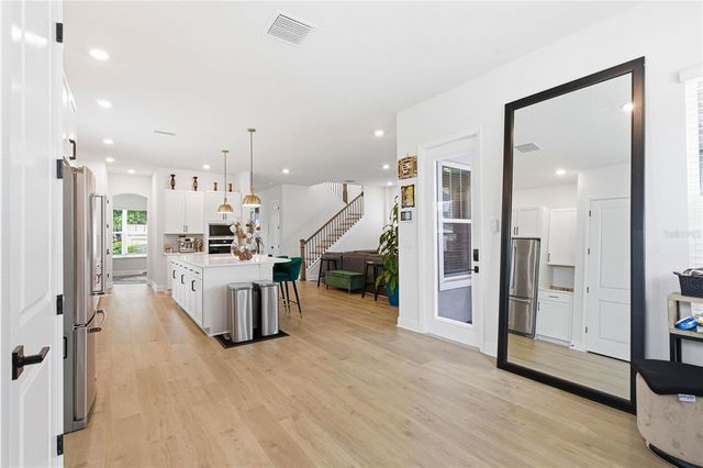 1936 W NASSAU STREET, Tampa, FL 33607