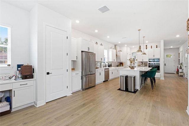 1936 W NASSAU STREET, Tampa, FL 33607