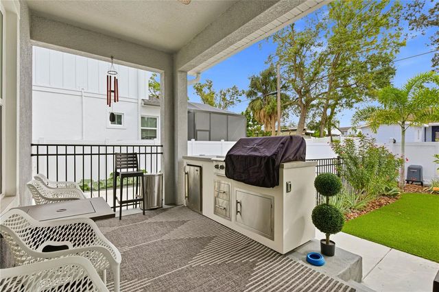 1936 W NASSAU STREET, Tampa, FL 33607