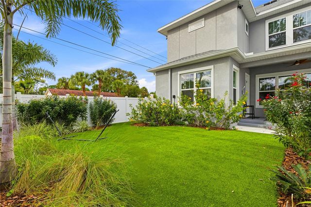 1936 W NASSAU STREET, Tampa, FL 33607