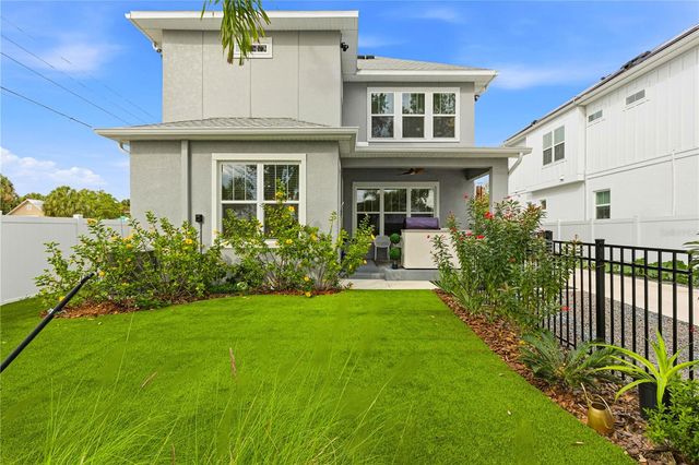 1936 W NASSAU STREET, Tampa, FL 33607