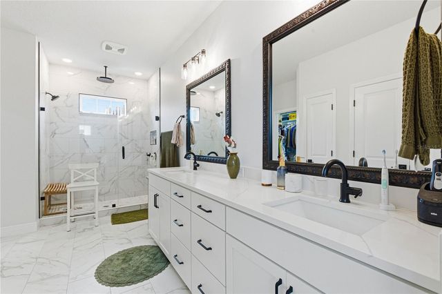 1936 W NASSAU STREET, Tampa, FL 33607