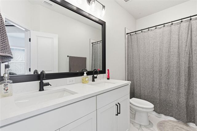 1936 W NASSAU STREET, Tampa, FL 33607